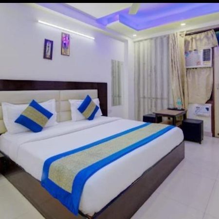 Hotel O Sweet Palace New Delhi Exterior foto