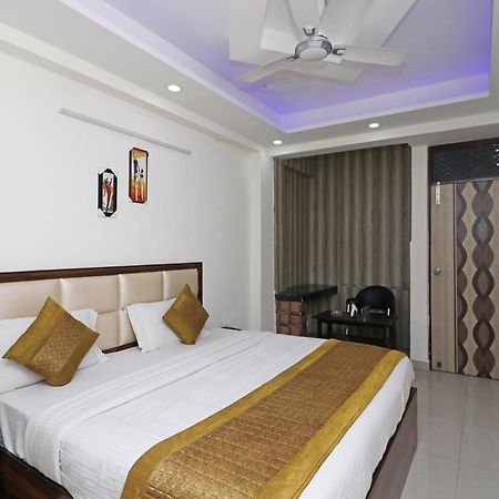 Hotel O Sweet Palace New Delhi Exterior foto